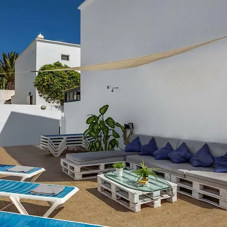 Tropical Casa de hóspedes Costa Teguise