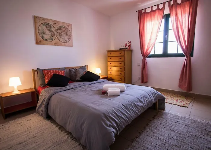 Tropical * كوستا تاغيسي